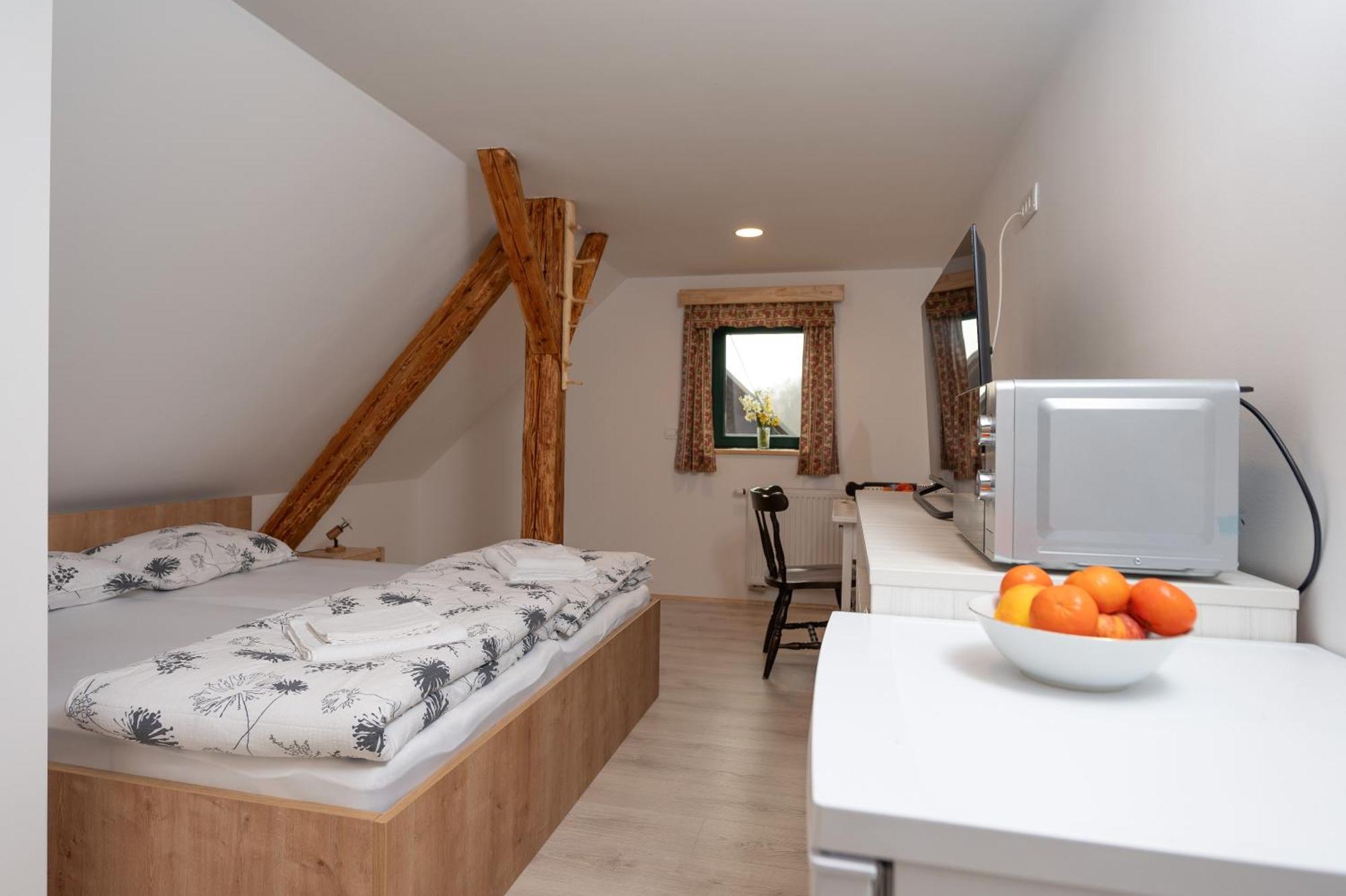 Zelena Hisa Pri Bjov Apartment Бохинийска Бела Екстериор снимка